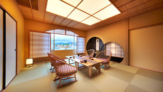 最上階貴賓室 華やぎ ツイン+和室+リビング+檜風呂