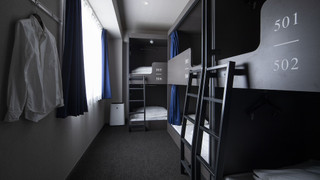 ファミリー ルーム ベッド (複数台)