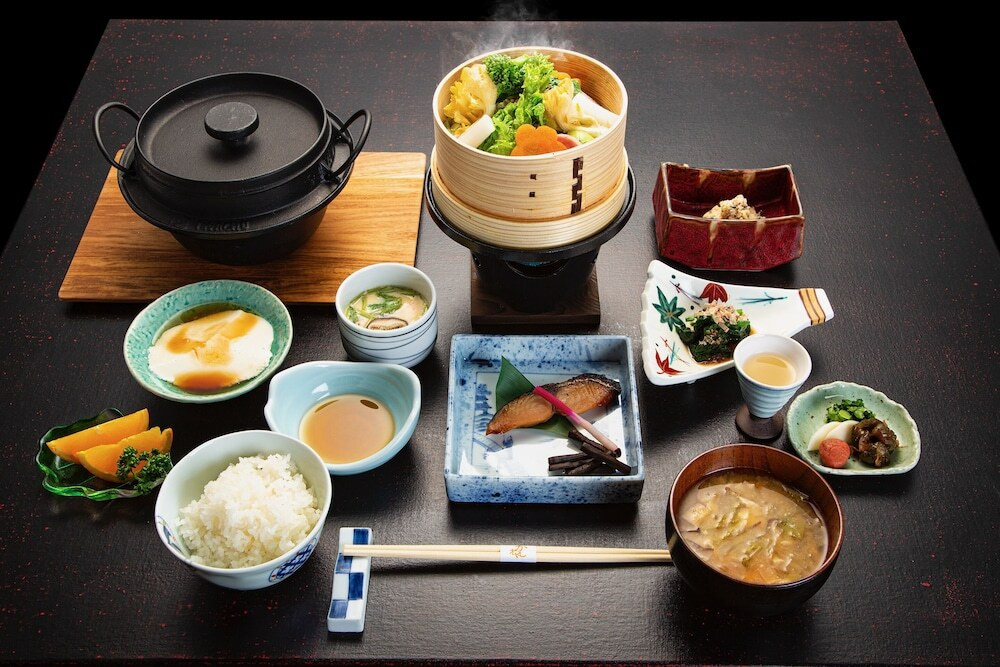 四万温泉 柏屋旅館（シマオンセン カシワヤリョカン） / 1