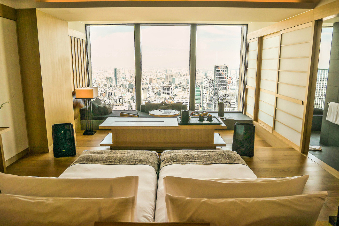 「アマン東京」 その他 36601908 ベッドから一面に見える東京。遮るものなし。