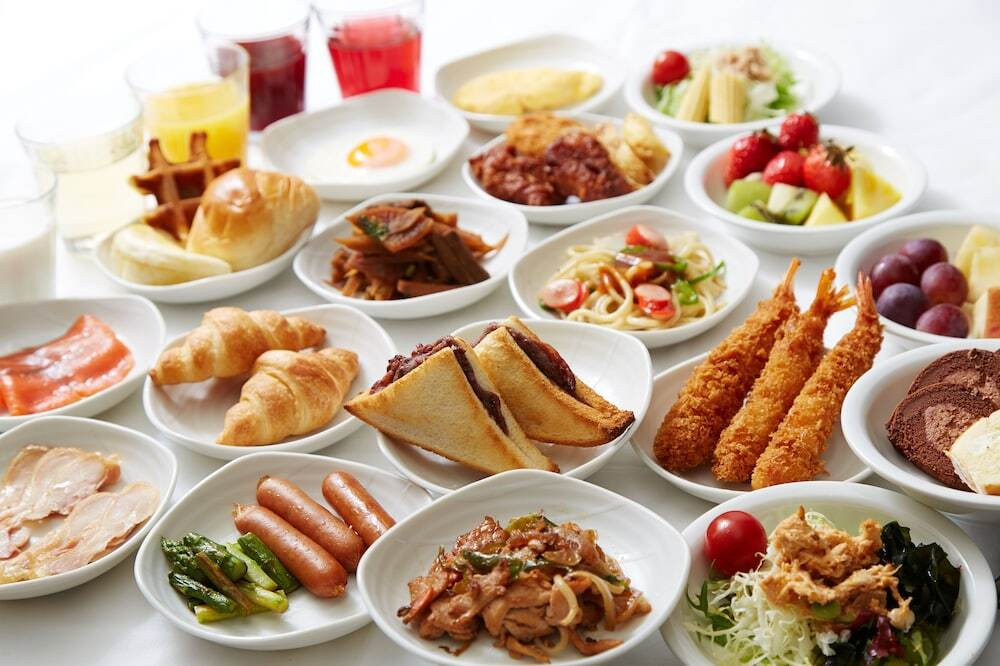 朝食