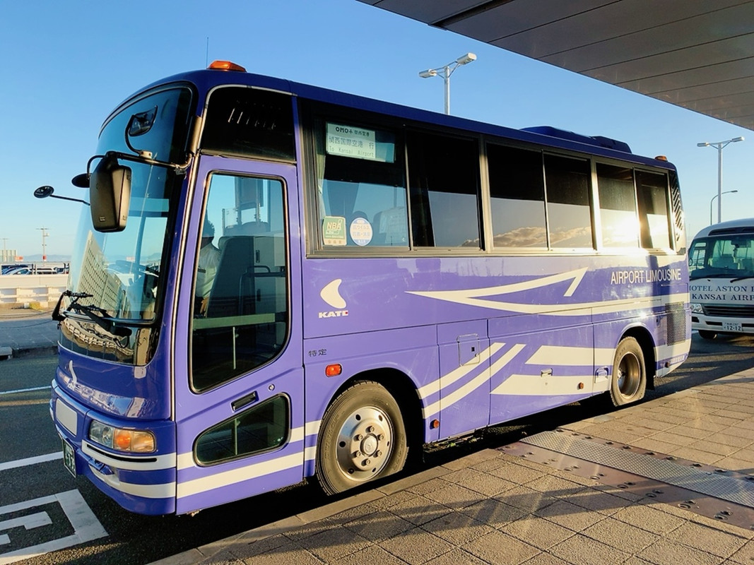 関空への無料送迎あり