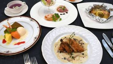 レストラン / 24