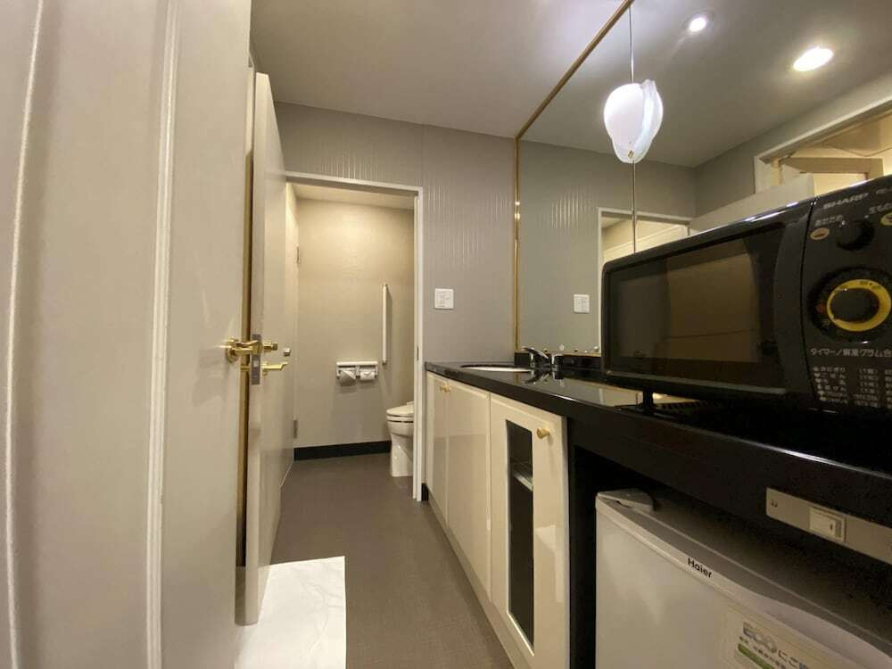 32㎡の広い客室と、系列ホテルの天然温泉入浴つきホテル3437732