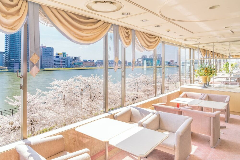 レストラン