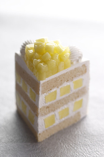 「パティスリー SATSUKI」 料理 38326128 エクストラスーパーメロンショートケーキ
