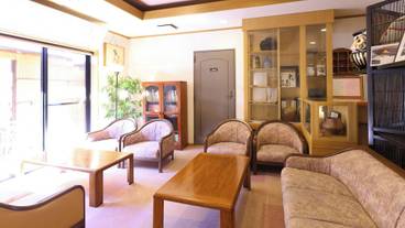 ロビーラウンジ / 5