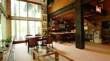 ロビー応接スペース / 2