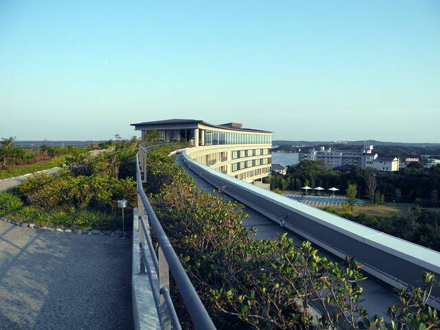 別棟ザ ベイスイートの屋上庭園 / 5