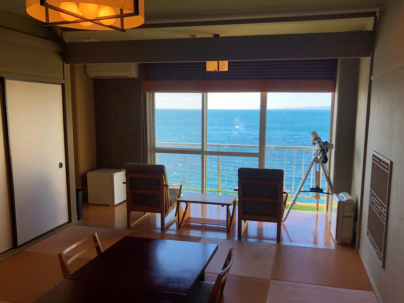 キッズメニューや和室あり。くじら展望風呂は迫力抜群！4278678