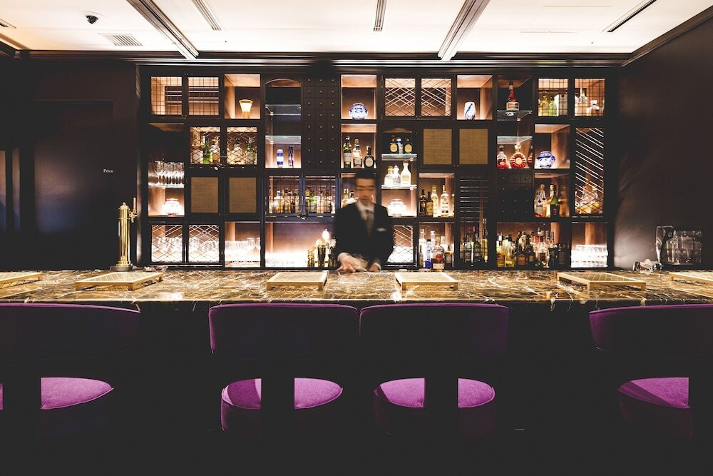Lounge & Bar 1867①