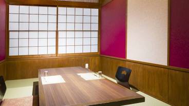 旅館のお食事処 / 23