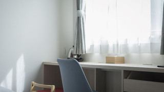 ツインルーム 禁煙 無料軽朝食つき