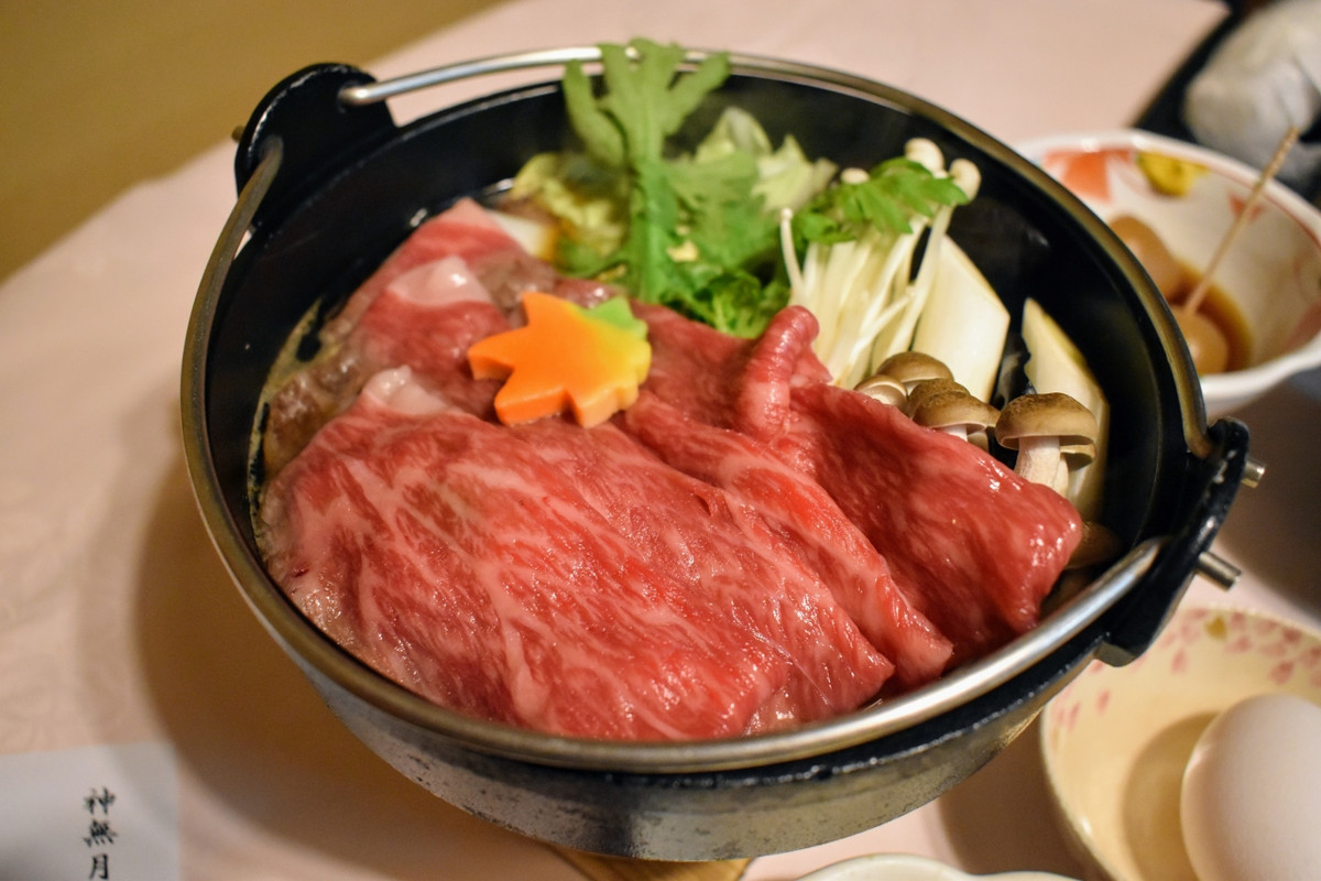 山形牛のすき焼き