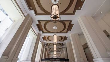 施設の入り口 / 18