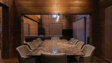 客室内のダイニングエリア / 13