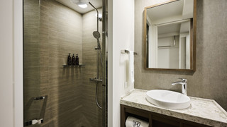 コンフォートダブルルーム 1-2名用 禁煙