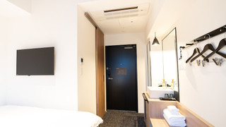 ダブルルーム(専用シャワー&トイレ付)