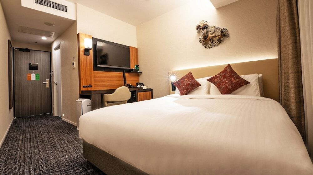 プレミアクイーン