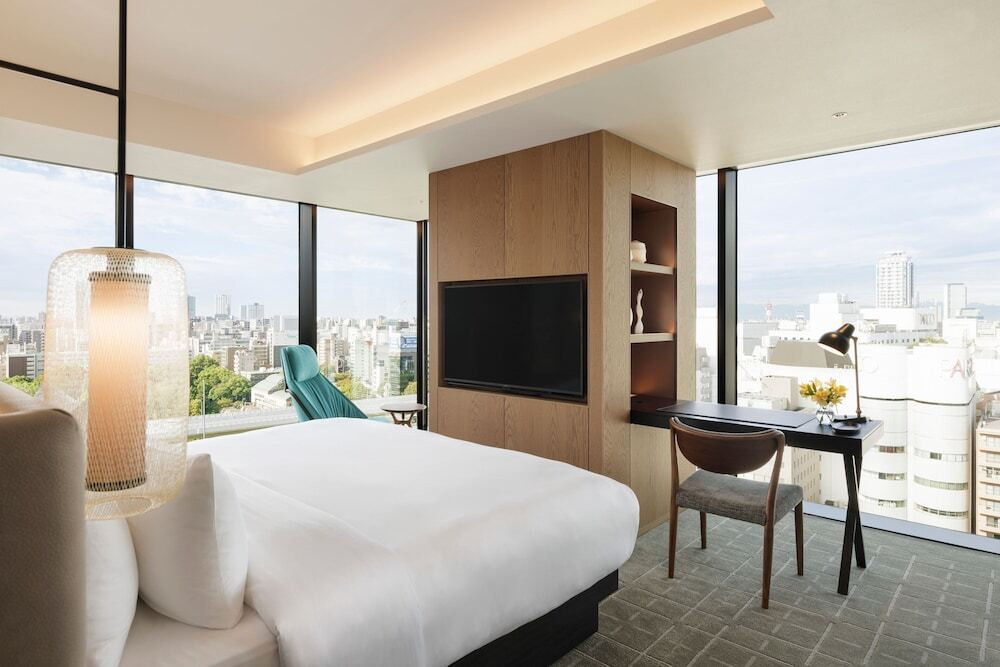 ラグジュアリーなライフスタイルホテルで優雅な2人時間を♡4066149