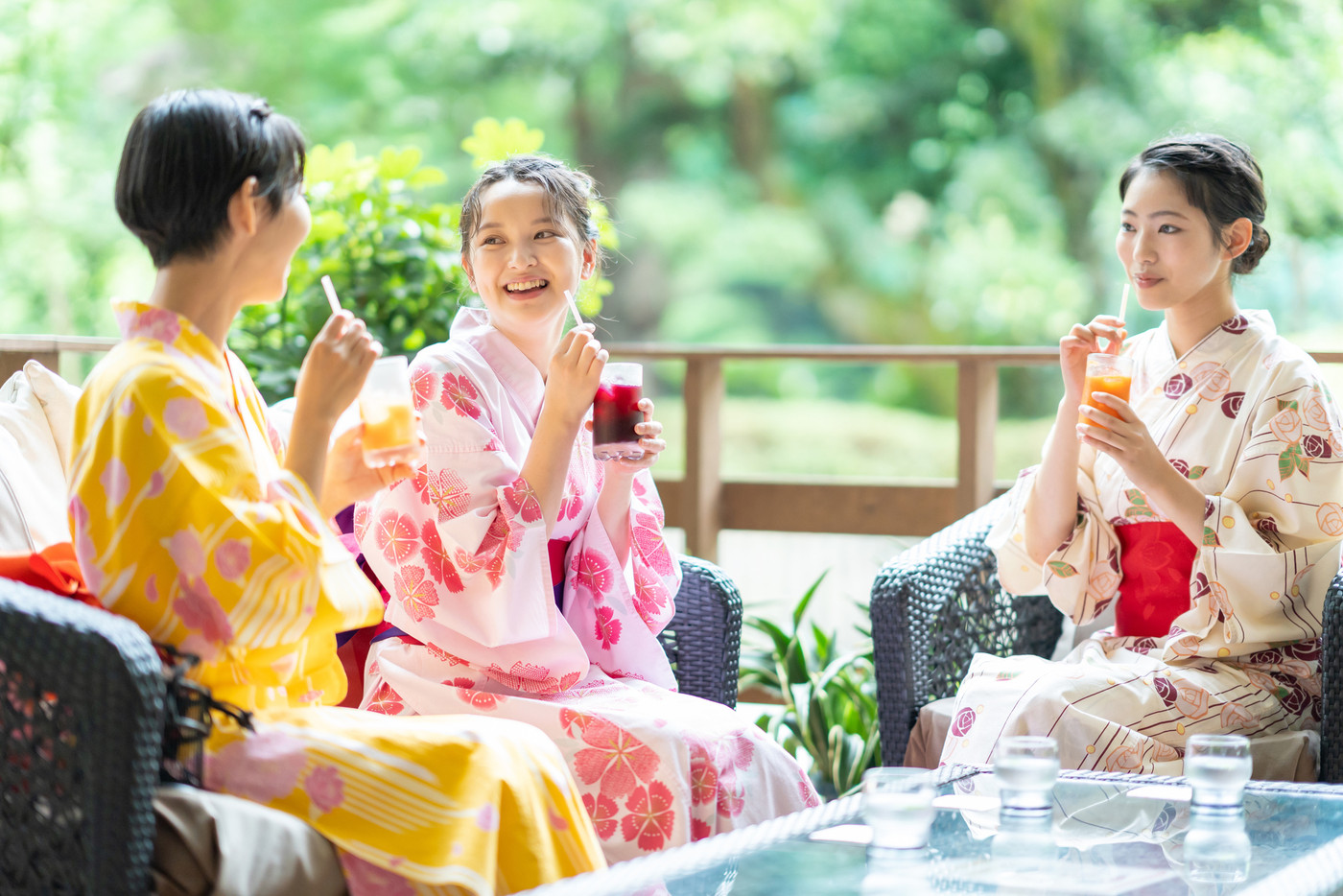 温泉旅行　浴衣　女子旅