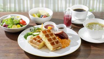 朝食 ワッフル / 11