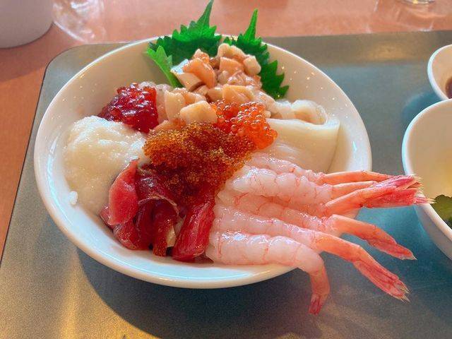 海鮮丼 / 1