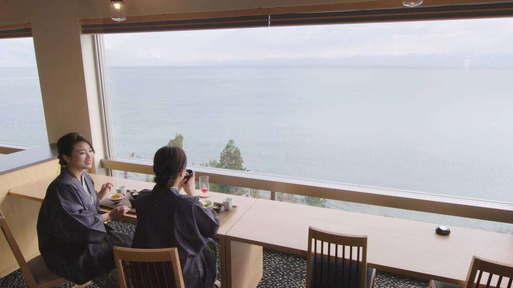 富山湾を見渡す絶景と美人の湯がある旅館4231590