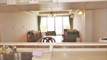 客室内のダイニングエリア / 23