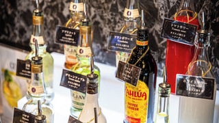 エコノミー ダブルルーム 禁煙 (お酒飲み放題、軽食無料)