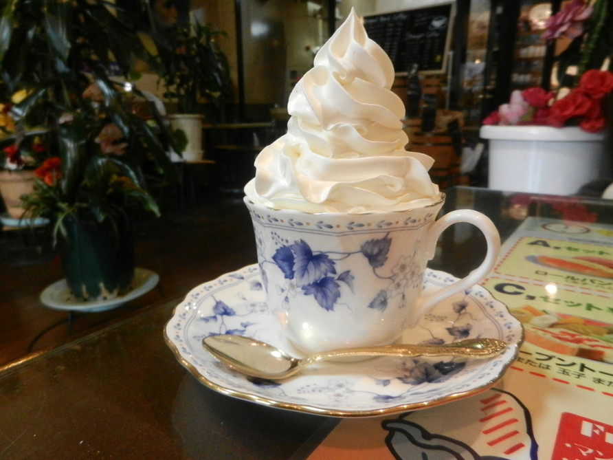 「喫茶ツヅキ」ドリンク 44258 ウィンナー・コーヒー