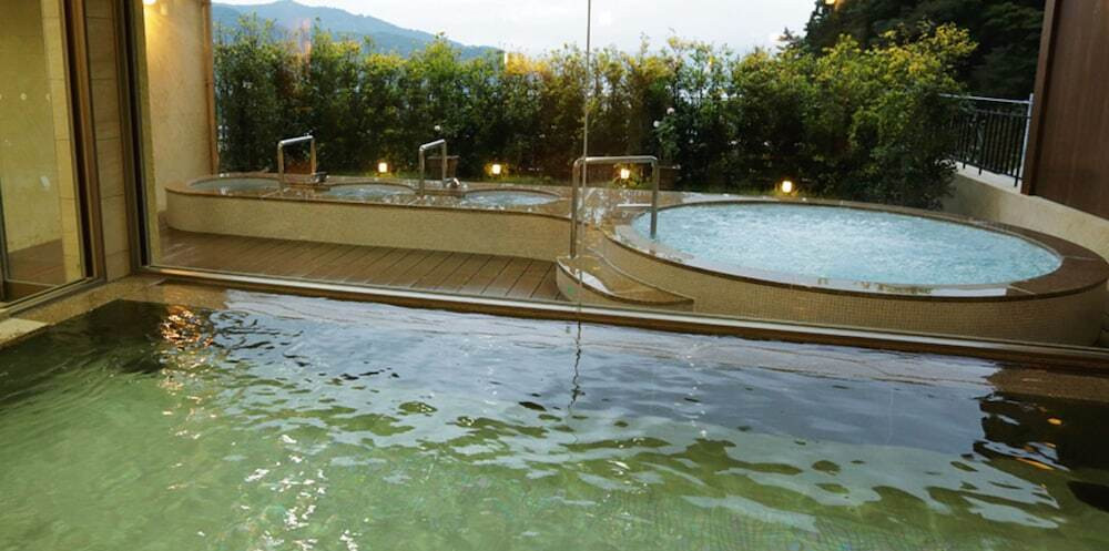 プロヴァンスの香りが漂うリゾートで、富士山を眺めながら優雅な時間を3381685