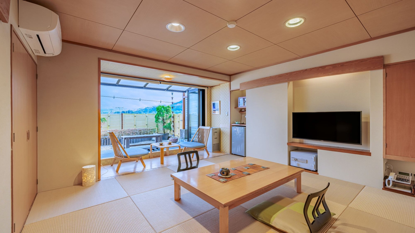 元魚屋の料理宿！部屋食＆貸切風呂で気兼ねなく過ごせる4069805