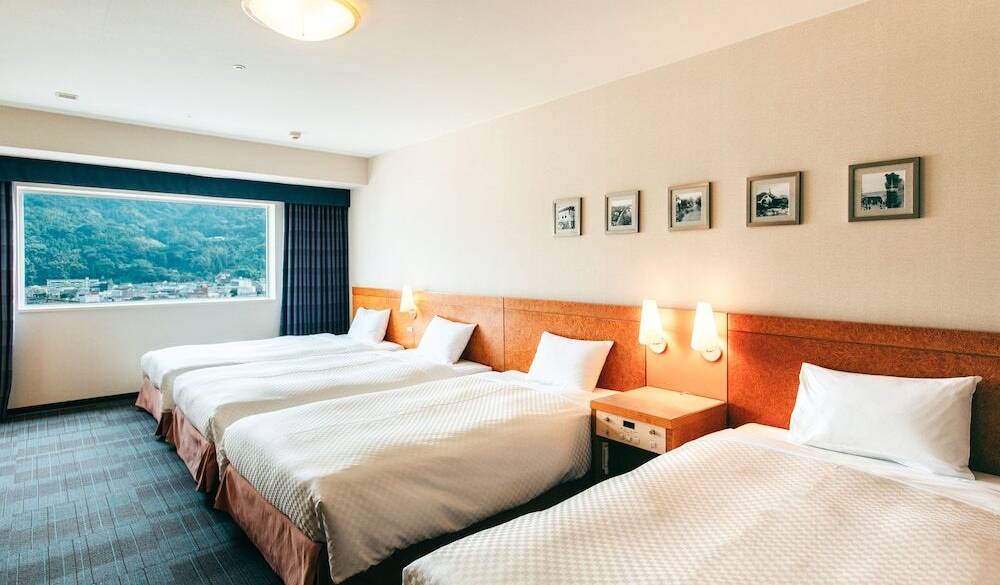 スーペリアツインB フォース / 3