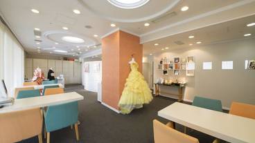 屋内結婚式場 / 19