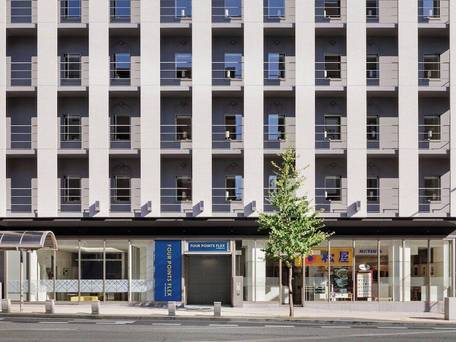 フォーポイント フレックス by シェラトン 神戸三宮 / 1