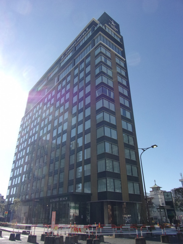 細長い建物です。