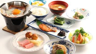 食事・飲み物 / 10