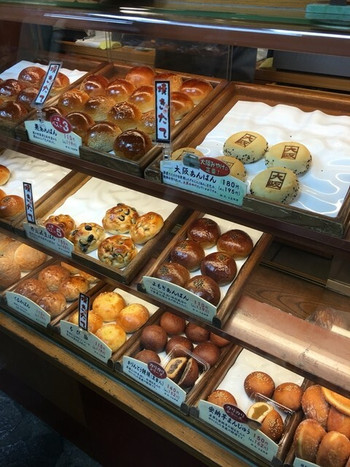「こころにあまい あんぱんや 梅田店」料理 997055 よもぎあんぱん☆★を