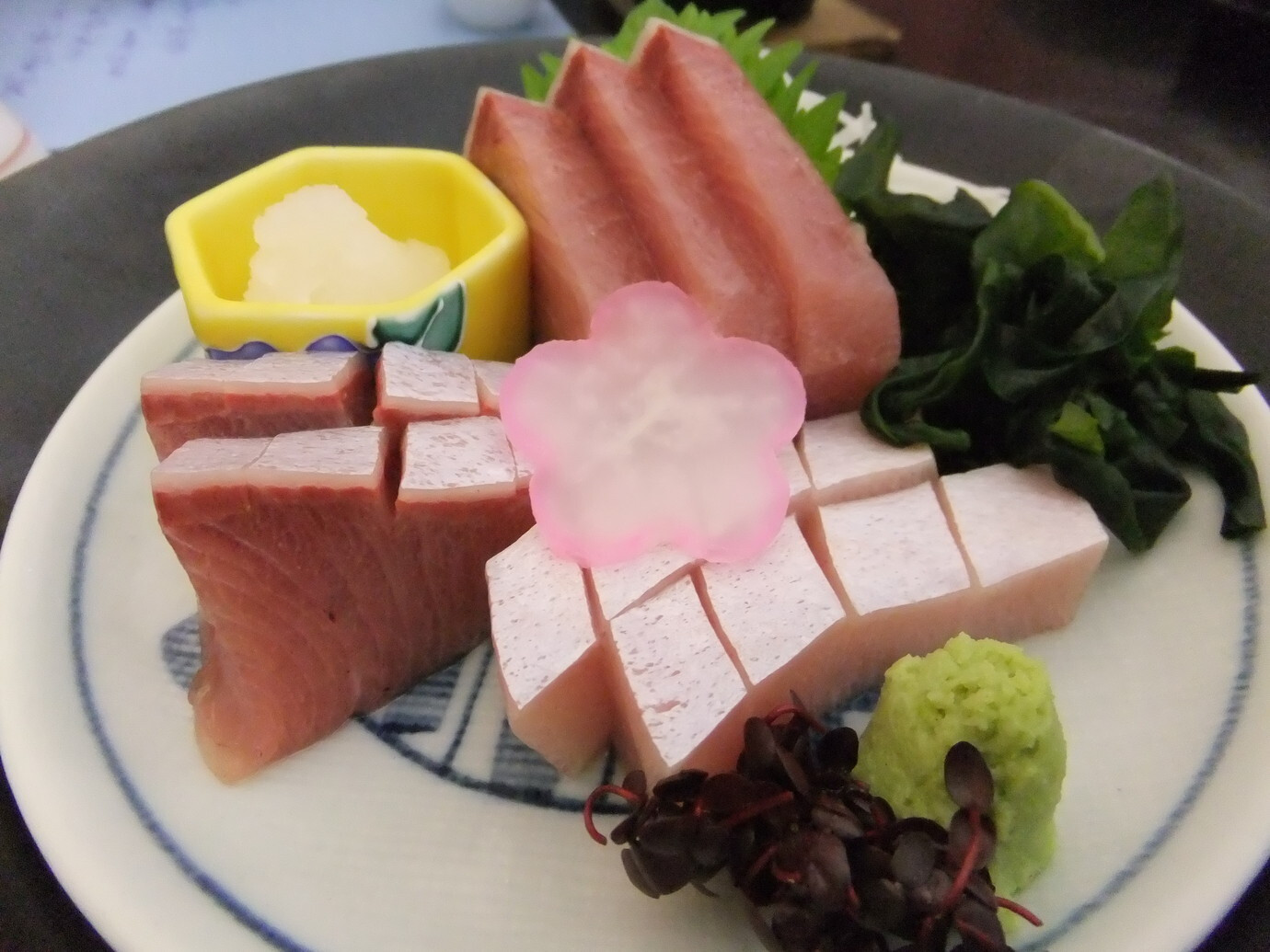 「永芳閣」 料理 16790528 氷見寒ぶりの刺身