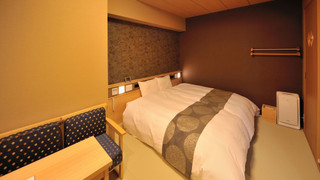 ハリウッドツインルーム(シングルベッド 2 台), 禁煙