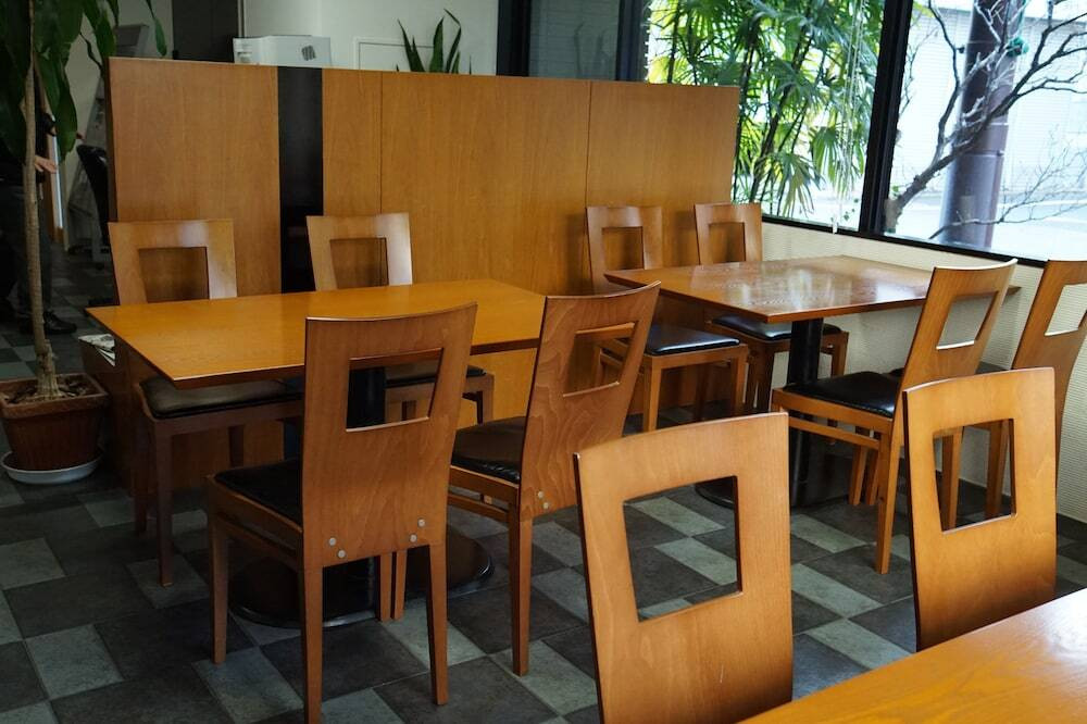 ロビーラウンジ