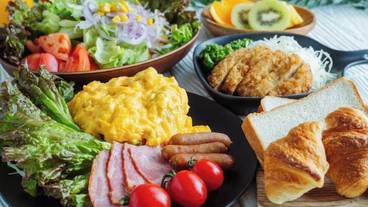 朝食ビュッフェ / 3