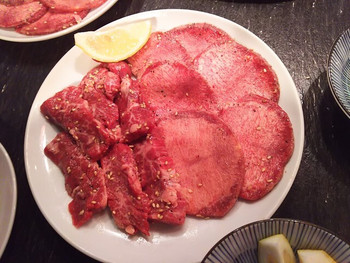 「焼肉市場」料理 787635 ハラミ、上タン塩