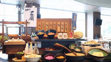 朝食ビュッフェ / 3