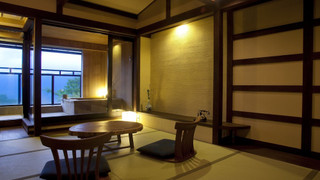 露天風呂付和室客室(10畳)（大人専用客室）