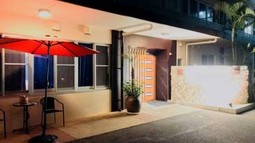 施設の入り口 / 8