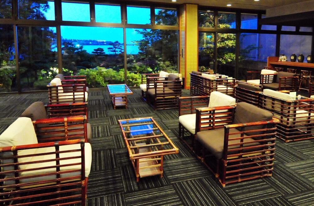 ロビー応接スペース