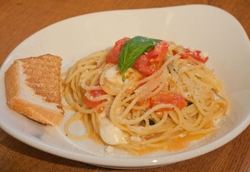 「カフェ アロマ」料理 1184397 フレッシュトマトのパスタ（バター味）