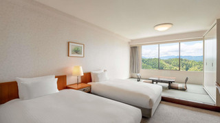 クラシック ルーム ベッド (複数台) シービュー (Japanese Western Style)